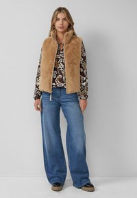 Лонгслив Лонгслив