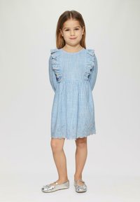 Платье Платье