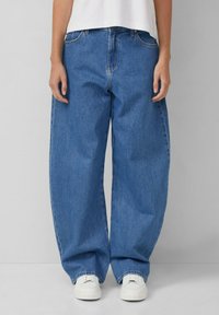 Джинсы Джинсы