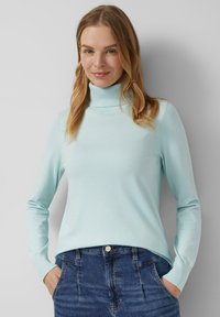 Водолазка Водолазка