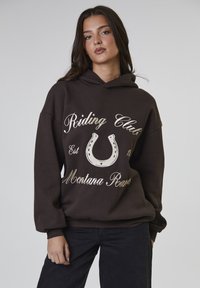 Пуловер с капюшоном Пуловер с капюшоном