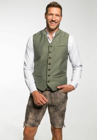 Жилет Жилет