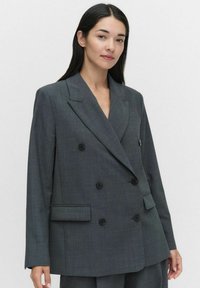 Блейзер Блейзер