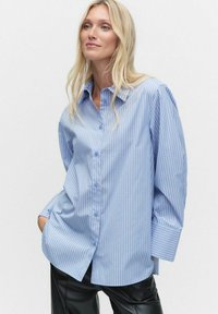 Блузка-рубашка Блузка-рубашка