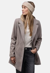 Головной убор Головной убор