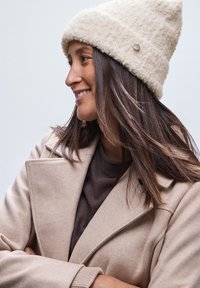 Головной убор Головной убор