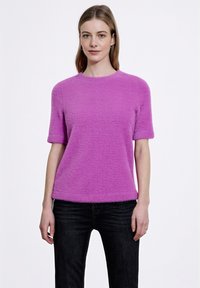 Футболка Футболка