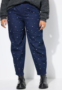 Джинсы Джинсы