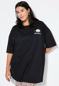 Длинная майка Длинная майка