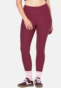 Леггинсы Леггинсы