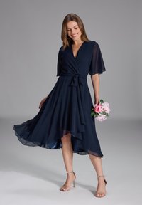 Летнее платье Летнее платье