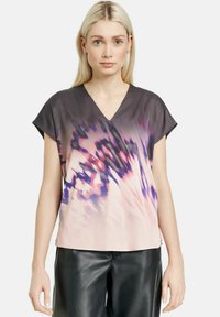 Блузка Блузка