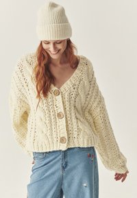 Кардиган Кардиган