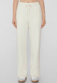 Спортивные штаны Спортивные штаны