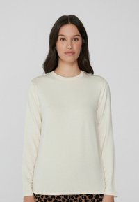 Лонгслив Лонгслив