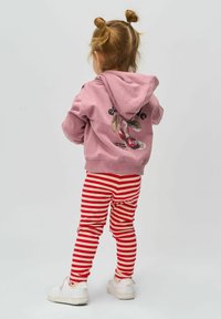 Леггинсы Леггинсы