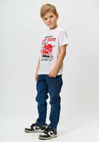 Футболка Футболка