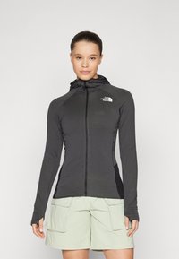 Спортивная толстовка Спортивная толстовка