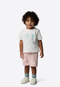 Футболка Футболка