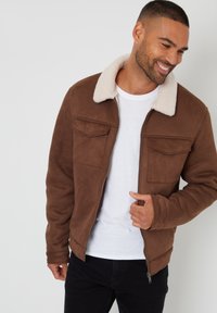 Кожаная куртка Кожаная куртка