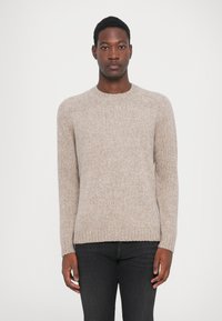 Пуловер Пуловер