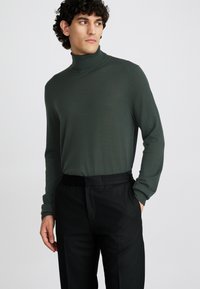 Брюки Брюки