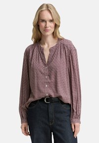 Блузка Блузка