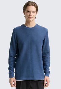 Лонгслив Лонгслив