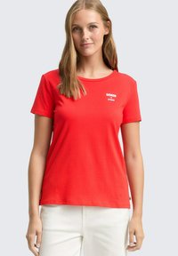 Футболка Футболка