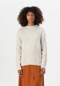 Пуловер Пуловер