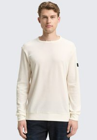 Лонгслив Лонгслив