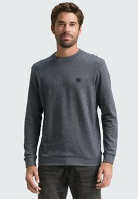 Лонгслив Лонгслив