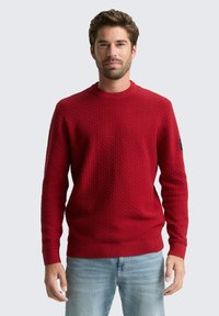 Пуловер Пуловер