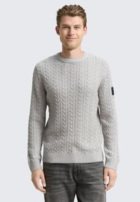 Пуловер Пуловер