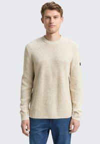 Пуловер Пуловер