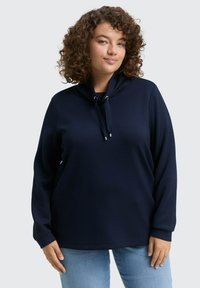 Толстовка Толстовка