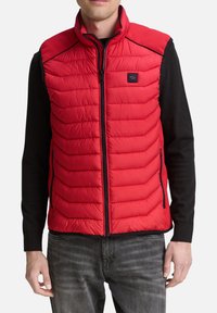 Жилет Жилет