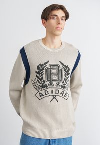 Пуловер Пуловер