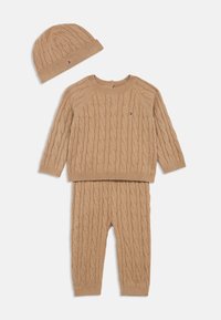 Шапка Шапка