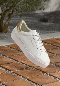 Сникерсы Сникерсы