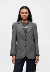 Блейзер Блейзер