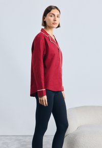 Майка Майка