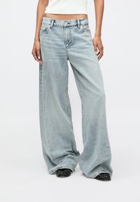 Джинсы Джинсы