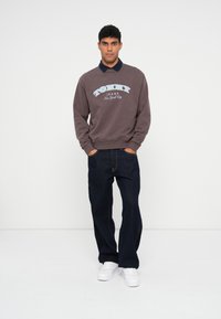 Толстовка Толстовка