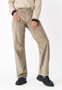 Брюки Брюки