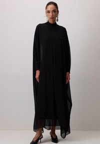 Платье макси Платье макси