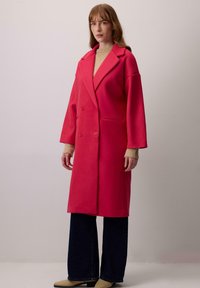 Тренч Тренч