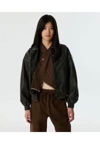 Джинсовая куртка Джинсовая куртка