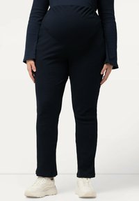 Спортивные штаны Спортивные штаны