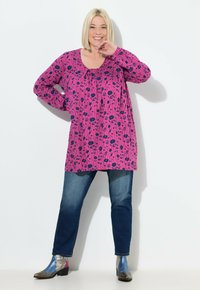 Лонгслив Лонгслив